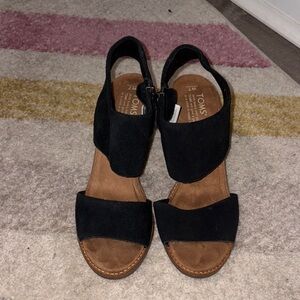 TOMS Majorca Cutout Heels - Black and Brown